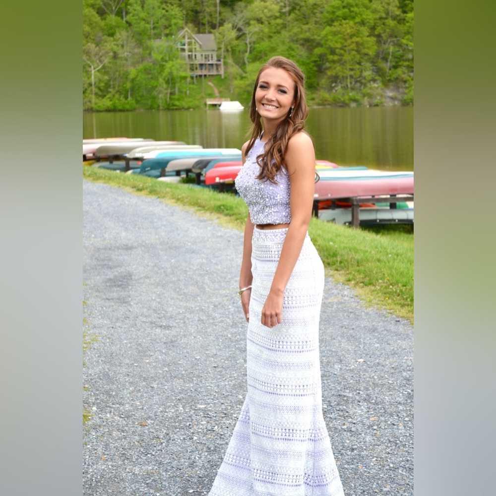 Size 2 prom dress